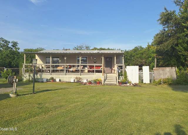 Property at 1965 Hammock Rd, Titusville, FL 32796, 2 beds, 2 baths