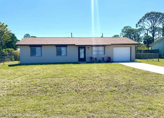 Property at 700 Fernandina St NW, Palm Bay, FL 32907, 3 beds, 2 baths