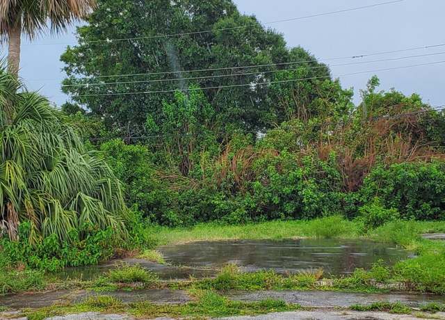 Property at 610 Paw Paw St, Cocoa, FL 32922