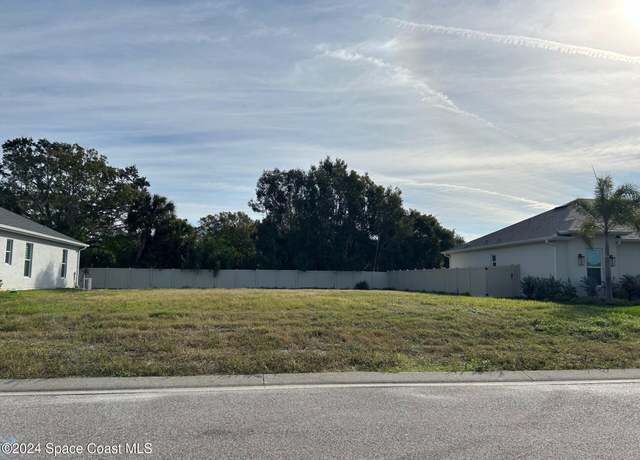 Property at 4315 Negal Cir, Melbourne, FL 32901, 4 beds, 3 baths