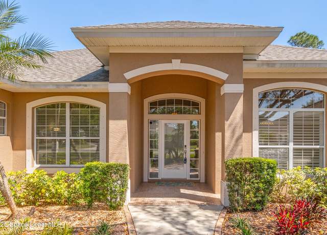 Property at 3833 Peacock Dr, Melbourne, FL 32904, 4 beds, 3 baths