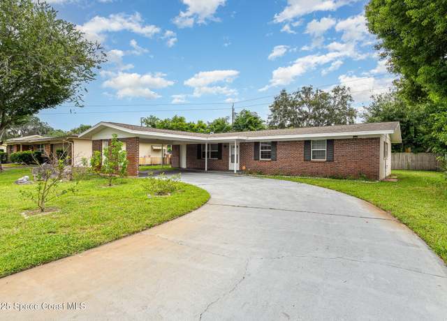 Property at 1707 N Eden Cir, Titusville, FL 32796, 3 beds, 2 baths
