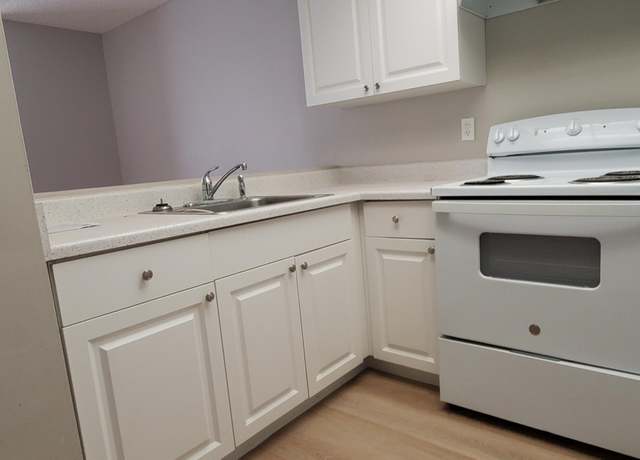 Property at 3143 Sir Hamilton Cir #12, Titusville, FL 32780, 1 bed, 1 bath