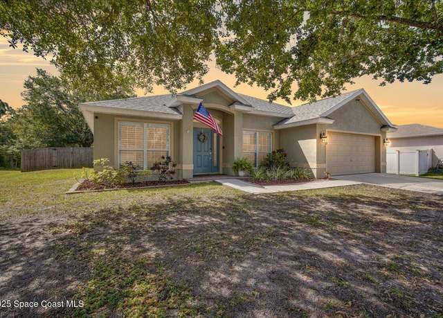 Property at 473 Wimpole Ln SW, Palm Bay, FL 32908, 3 beds, 2 baths