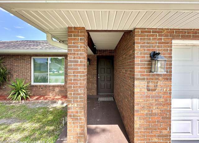 Property at 899 Emden Ave NW, Palm Bay, FL 32907, 3 beds, 2 baths
