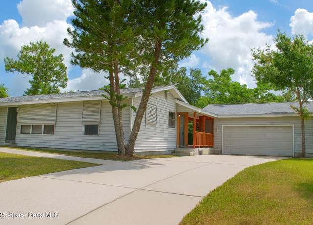 Property at 581 Borraclough Ave, Palm Bay, FL 32907, 3 beds, 2 baths