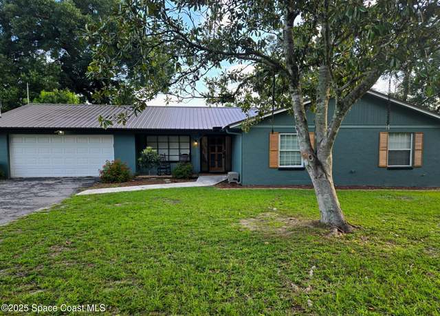 Property at 4015 SE 15th St, Ocala, FL 34471, 4 beds, 2 baths