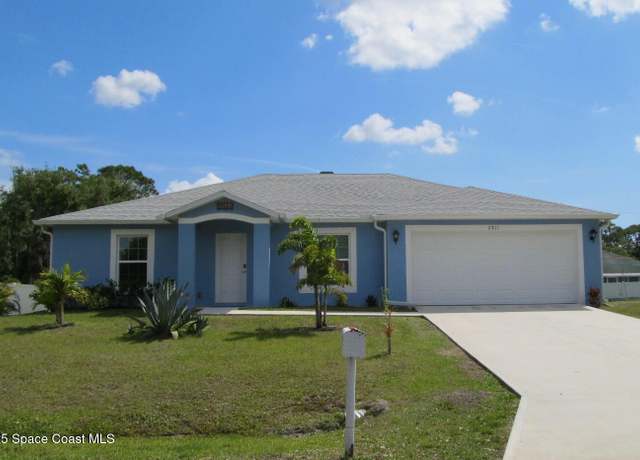 Property at 2811 Detached Cir SE, Palm Bay, FL 32909, 4 beds, 2 baths