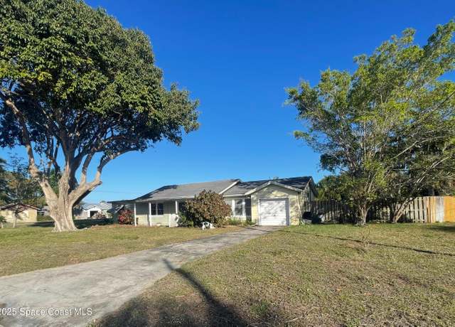 Property at 713 Orange Blossom Dr, Melbourne, FL 32935, 3 beds, 1 bath