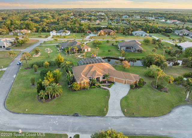 Property at 925 Derby Ln, Rockledge, FL 32955, 4 beds, 3 baths