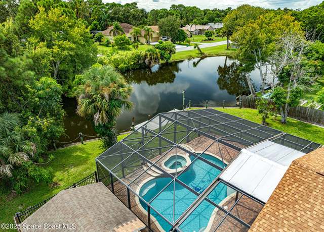 Property at 345 Lake Point Pl, Merritt Island, FL 32953, 4 beds, 2.5 baths
