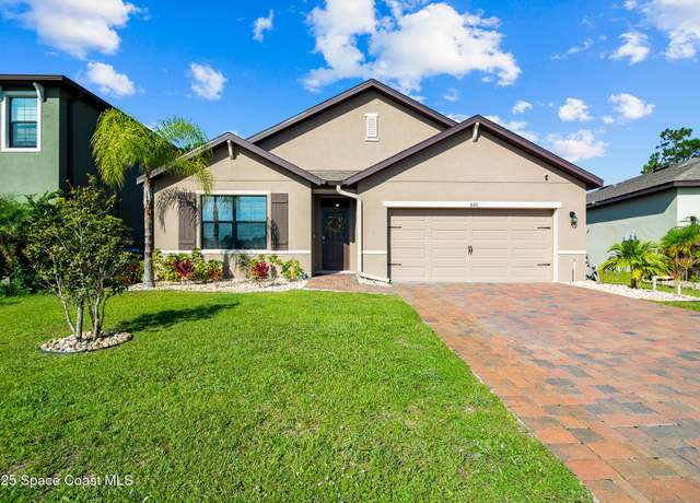 Property at 820 Old Country Rd SE, Palm Bay, FL 32909, 4 beds, 2 baths