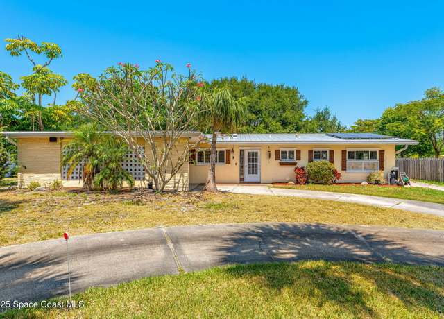Property at 451 Crescent Dr, Melbourne, FL 32901, 3 beds, 2 baths