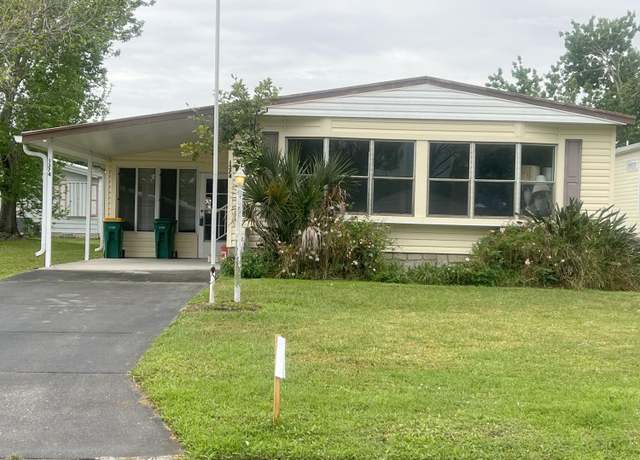 Property at 1374 Barefoot Cir, Barefoot Bay, FL 32976, 2 beds, 2 baths