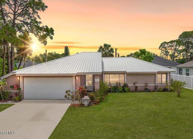 Property at 326 Brescia St NE, Palm Bay, FL 32907, 3 beds, 2 baths