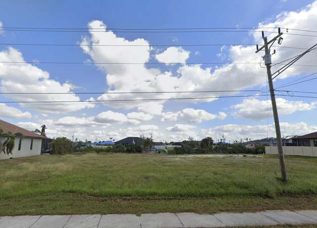 Property at 2513 Surfside Blvd, Cape Coral, FL 33914