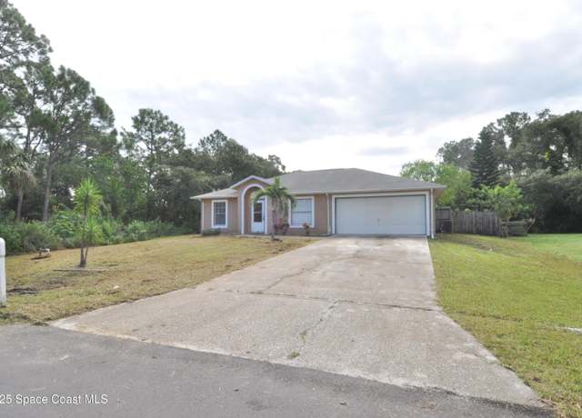 Property at 854 Reading St SE, Palm Bay, FL 32909, 3 beds, 2 baths