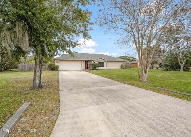 Property at 7095 Hundred Acre Dr, Cocoa, FL 32927, 4 beds, 2 baths