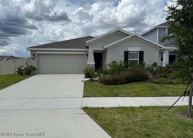 Property at 4255 Pebbles Throw Dr, Kissimmee, FL 34746, 3 beds, 2 baths