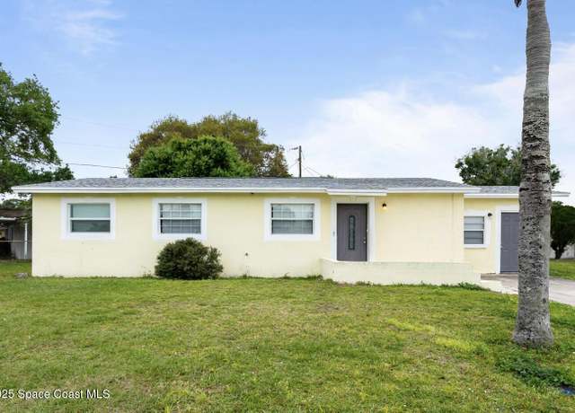 Property at 905 Poplar Ln, Melbourne, FL 32901, 4 beds, 2 baths