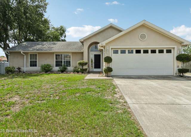 Property at 1977 S Old Mill Dr, Deltona, FL 32725, 3 beds, 2 baths