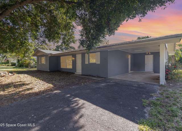 Property at 760 15th Avenue Ave, Vero Beach, FL 32962, 3 beds, 2 baths