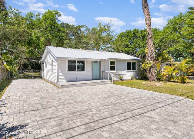 Property at 475 S Banana River Dr, Merritt Island, FL 32952, 3 beds, 1 bath