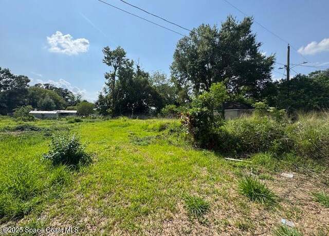 Property at 1329 32 St NW, Winter Haven, FL 33881