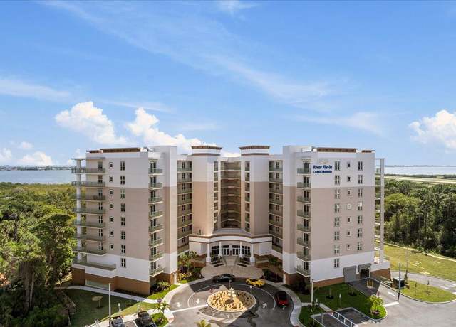Property at 735 Pilot Ln #814, Merritt Island, FL 32952, 3 beds, 3.5 baths