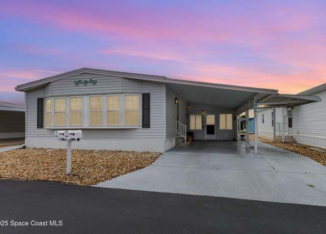 Property at 4448 Limewood St, Winter Haven, FL 33881, 2 beds, 2 baths