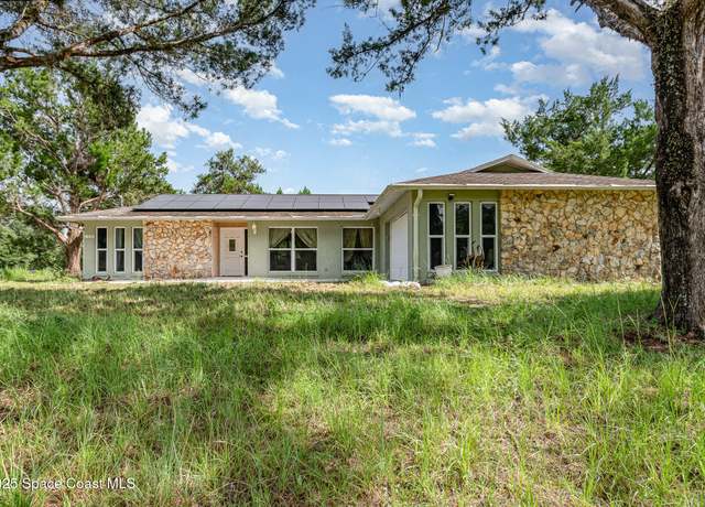 Property at 1940 Leah Star Rd, Astor, FL 32102, 3 beds, 2 baths