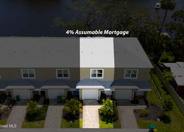 Property at 833 Paddleboard Ct, Melbourne, FL 32935, 2 beds, 2.5 baths