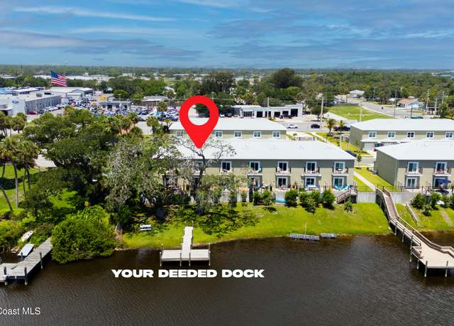 Property at 833 Paddleboard Ct, Melbourne, FL 32935, 2 beds, 2.5 baths