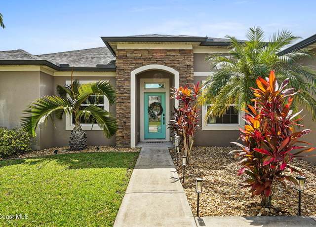 Property at 1106 Morgan Cir NE, Palm Bay, FL 32905, 5 beds, 3 baths
