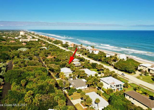 Property at 7831 Winona Rd, Melbourne Beach, FL 32951, 2 beds, 2 baths