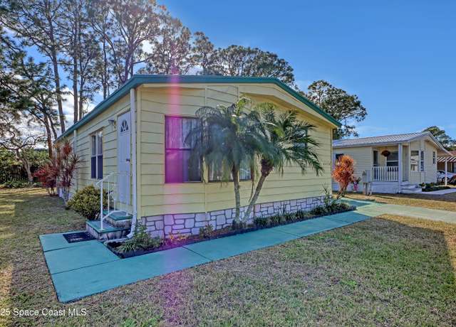 Property at 4438 Twin Lakes Dr, Melbourne, FL 32934, 2 beds, 2 baths