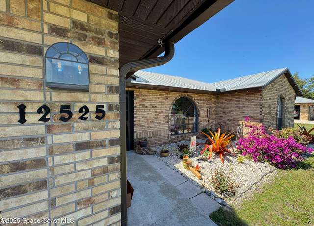 Property at 12525 79th St, Fellsmere, FL 32948, 3 beds, 2 baths