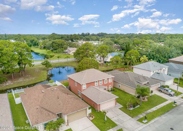 Property at 1229 White Oak Cir, Melbourne, FL 32934, 4 beds, 2.5 baths