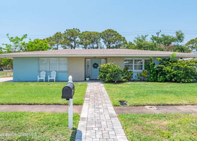 Property at 290 S Robert Way, Satellite Beach, FL 32937, 4 beds, 2 baths