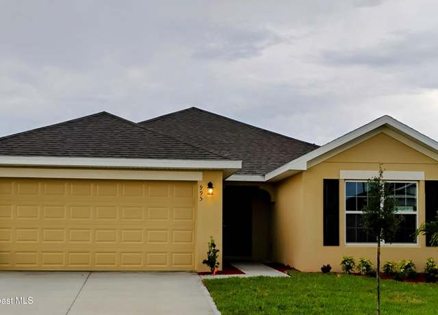 Property at 995 Kylar Dr NW, Palm Bay, FL 32907, 4 beds, 2 baths