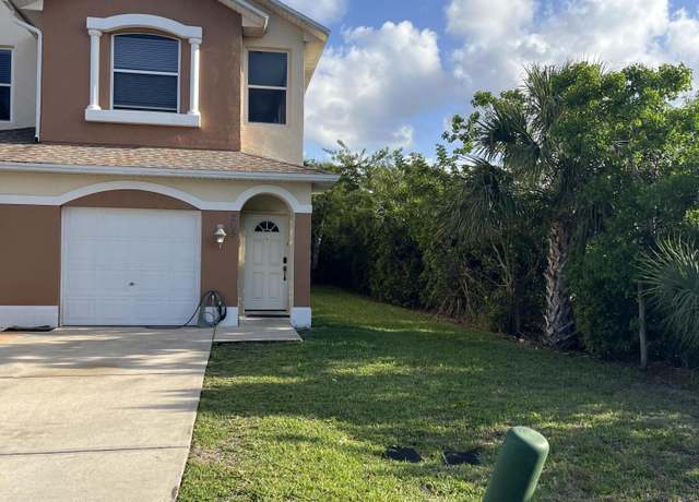 Property at 1065 Venetian Dr #205, Melbourne, FL 32904, 3 beds, 2 baths