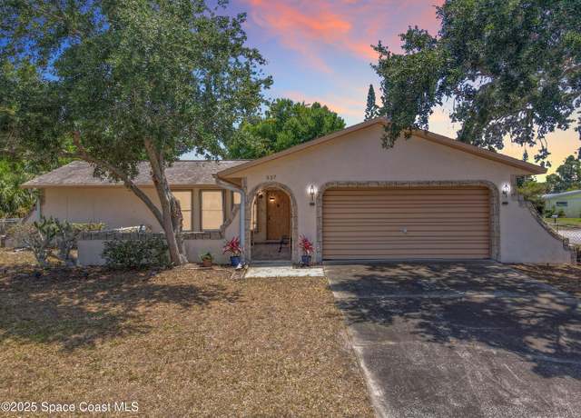 Property at 537 Ebony St, Melbourne, FL 32935, 3 beds, 2 baths