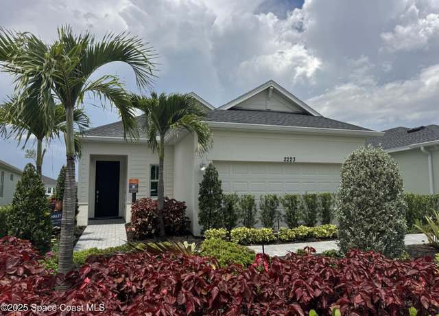 Property at 2223 Antarus Dr NW, Palm Bay, FL 32907, 3 beds, 3.5 baths
