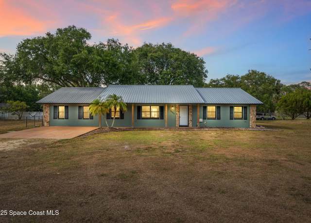 Property at 5080 Banana Ave, Cocoa, FL 32926, 5 beds, 2 baths