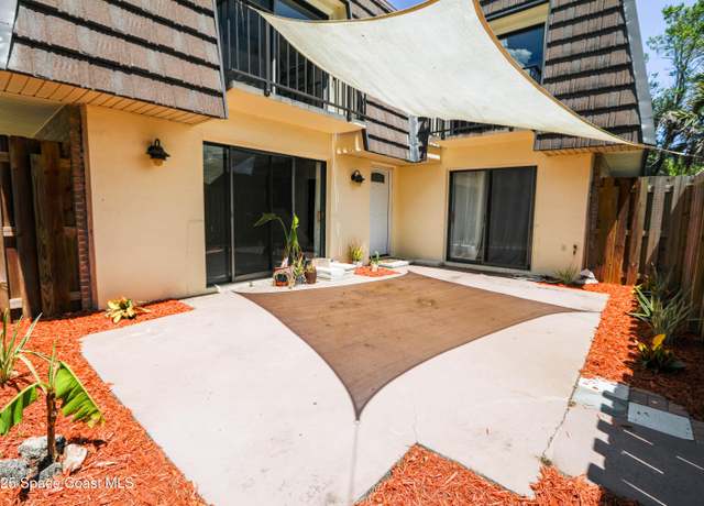 Property at 1913 Vista Oaks Cir NE, Palm Bay, FL 32905, 2 beds, 1.5 baths