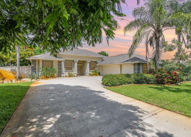 Property at 2230 S Courtenay Pkwy, Merritt Island, FL 32952, 4 beds, 3 baths
