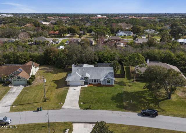 Property at 4089 Mallard Dr, Melbourne, FL 32934, 4 beds, 2 baths