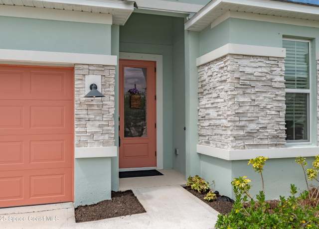 Property at 2206 Kylar Dr NW, Palm Bay, FL 32907, 3 beds, 2 baths