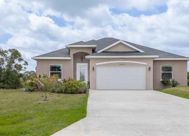 Property at 1662 Ricardo St SE, Palm Bay, FL 32909, 3 beds, 3.5 baths