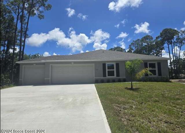 Property at 546 Trumpet St SW, Palm Bay, FL 32908, 4 beds, 2 baths